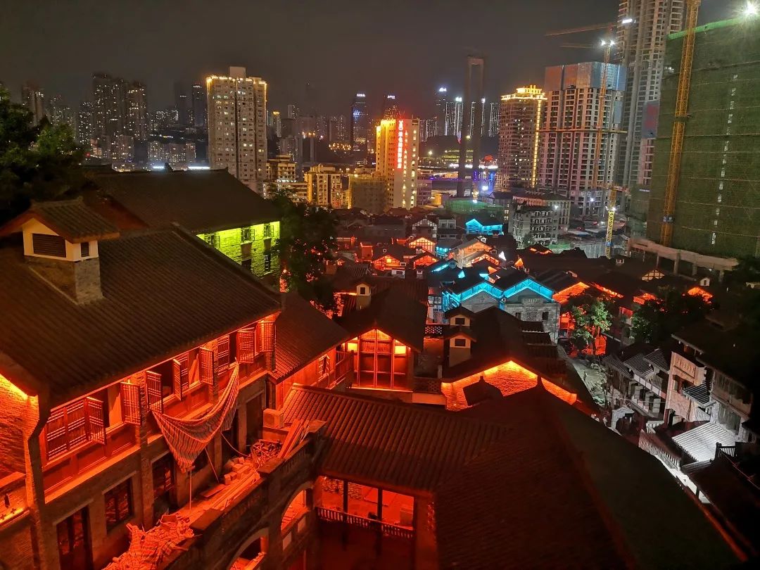 山城古街 盛裝歸來 | 9月30日，一起打卡重慶十八梯！