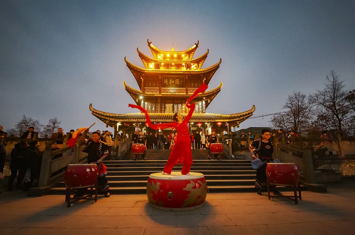 越&ldquo;夜&rdquo;越精彩 夜游文旅演藝賦能城鎮夜經濟-6