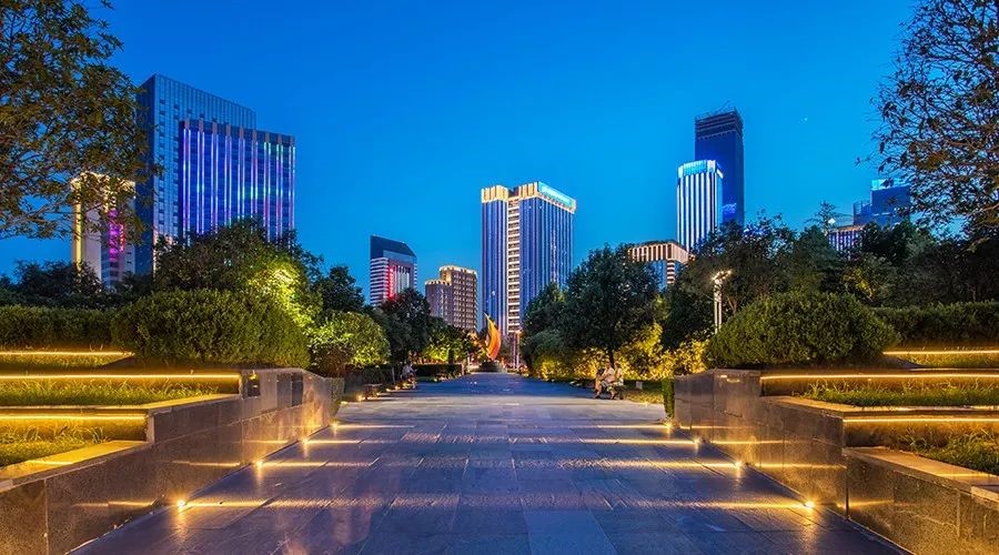 旅游景區的燈光設計，夜空中最亮的星02