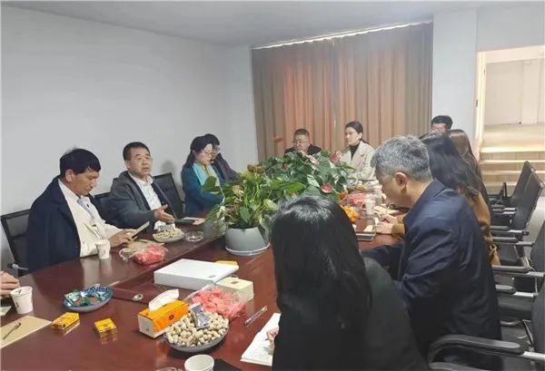 “大理元想”吹響國家級鄉村振興集結號，信達電通董事楊敏出席研討會